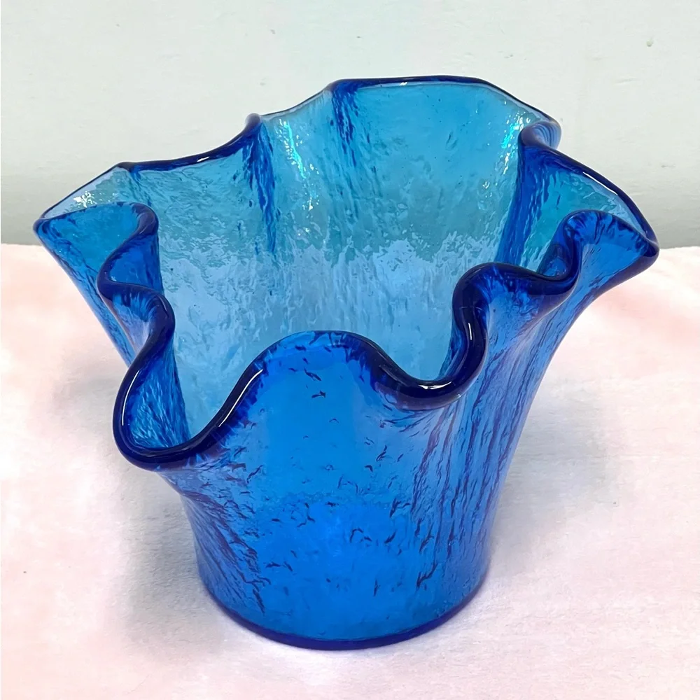 Cobalt Blue Art Glass Handkerchief Handblown Bowl Vase Abstract Fluted Edges 10